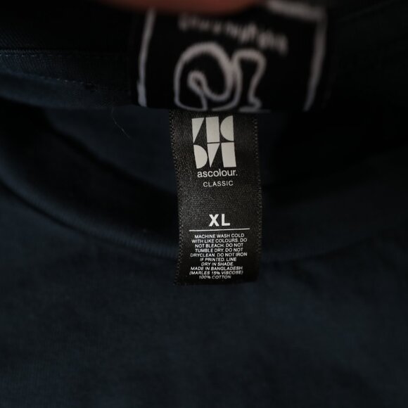 Community Fund vino Pinot Dell' Oltrepo Tee (XL) - Picture 7 of 14